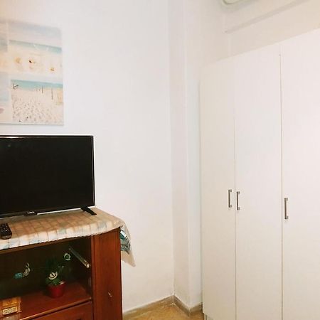 Апартаменты в Паграти — 32 кв. м., спальни: 1, собственных ванных: 1 Афины Экстерьер фото