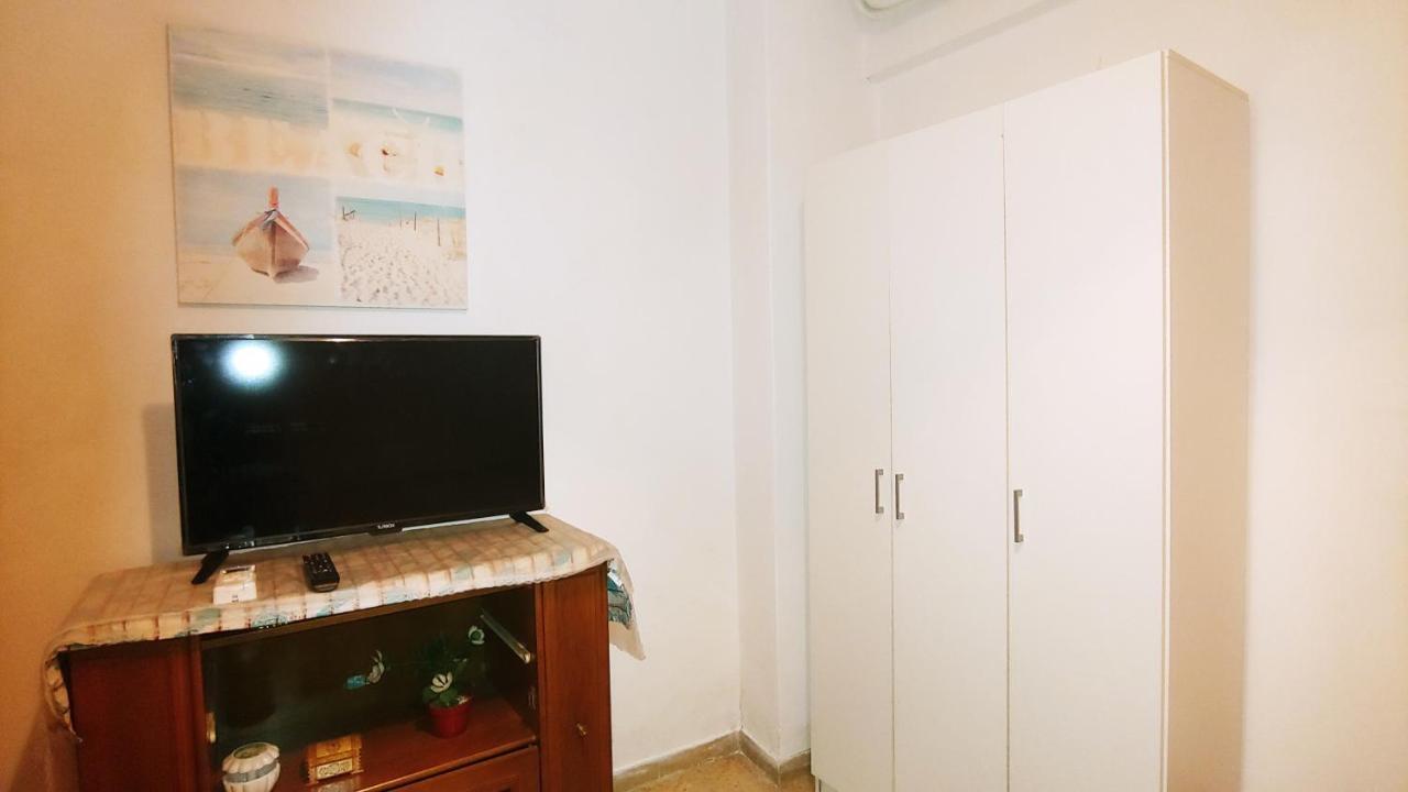 Апартаменты в Паграти — 32 кв. м., спальни: 1, собственных ванных: 1 Афины Экстерьер фото